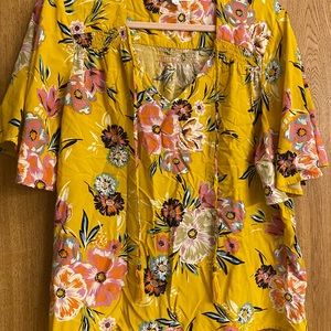 Fun Summer Top by DR2